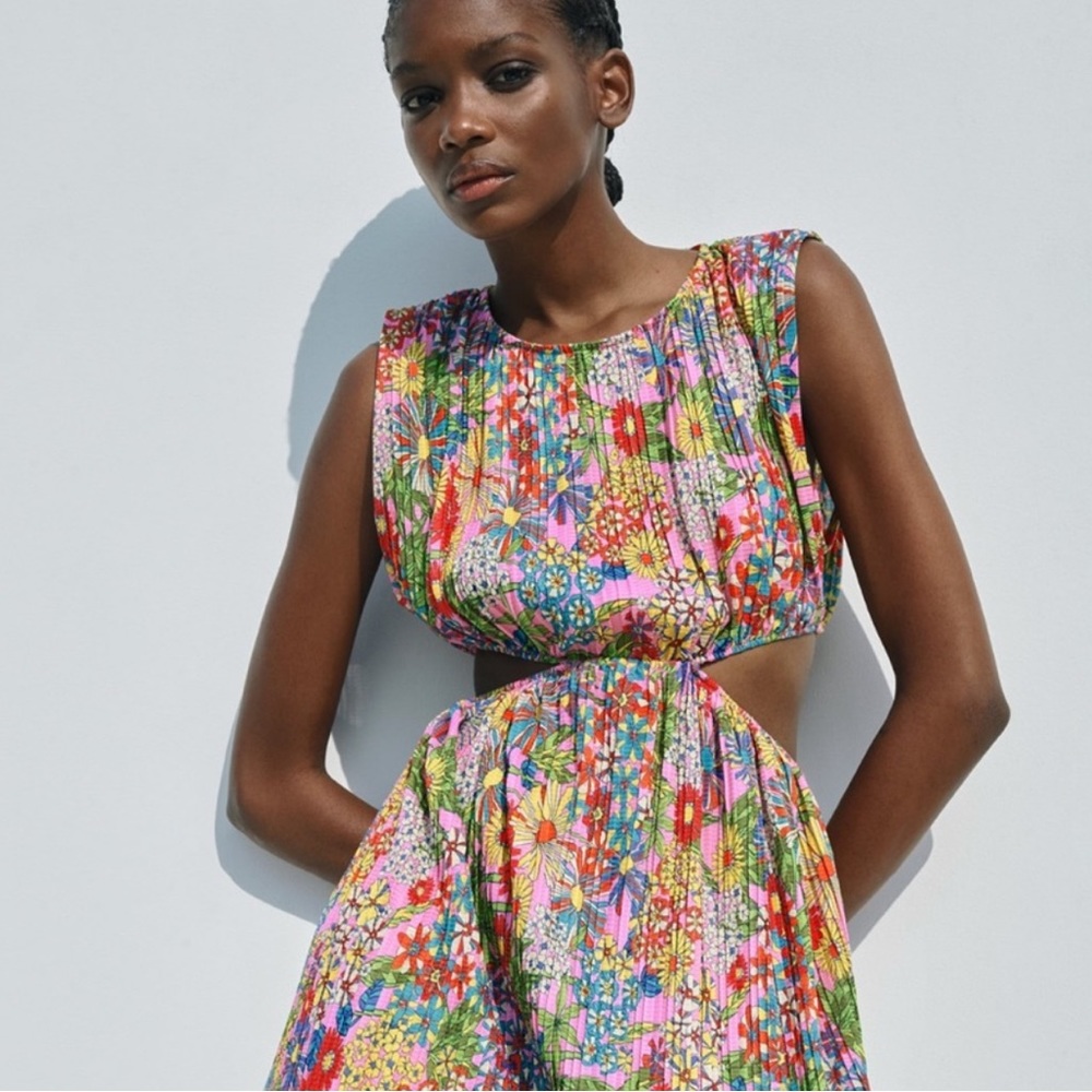 ZARA pleated dress with cutout detail
